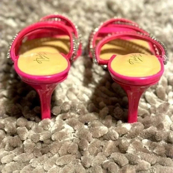 Thalia Sodi Star studded ⭐️ Women’s size 8US - Picture 6 of 8